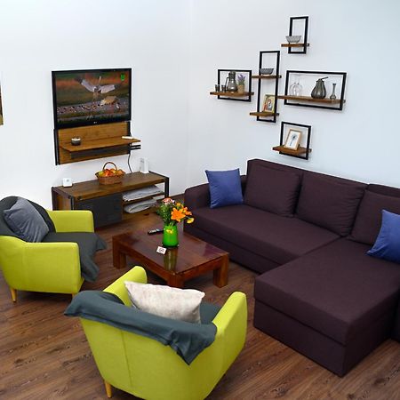 Mirvana Apartments Metheor Executive Suite Timişoara Extérieur photo